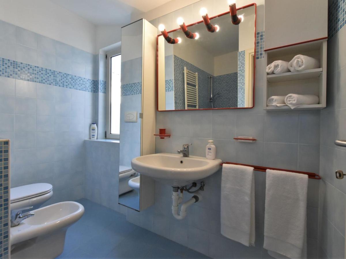 Apartment Duomo Mansarda By Interhome Ιζέο Εξωτερικό φωτογραφία