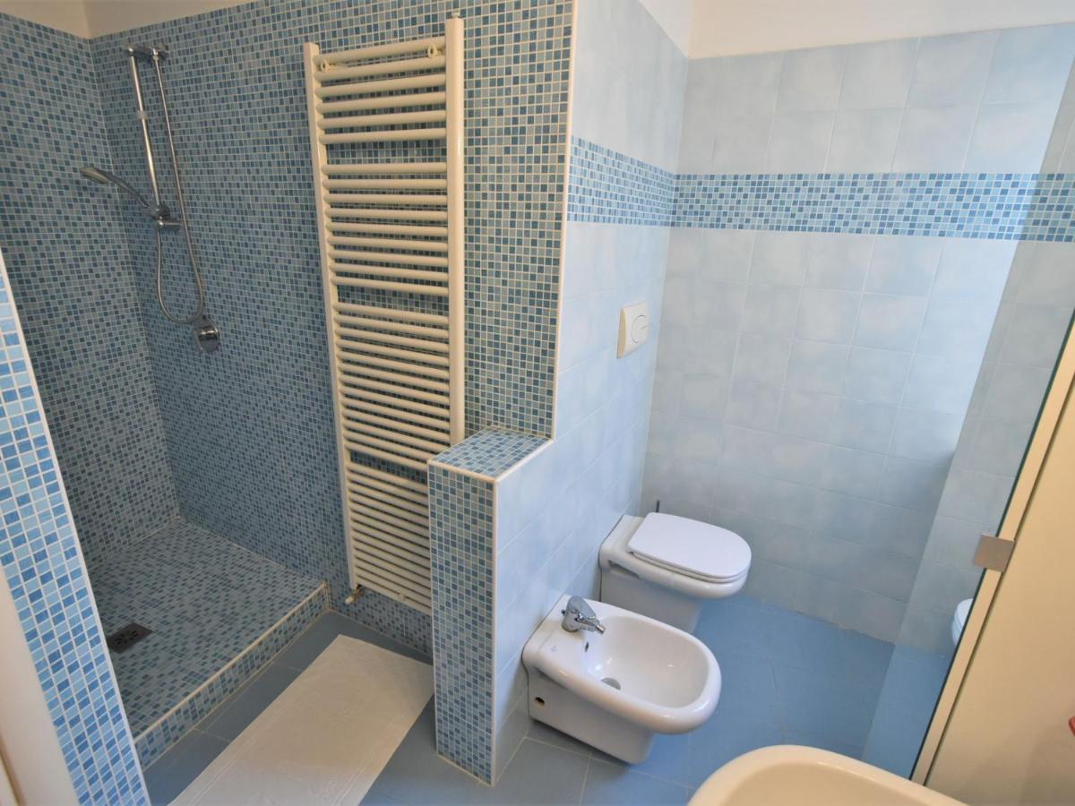 Apartment Duomo Mansarda By Interhome Ιζέο Εξωτερικό φωτογραφία